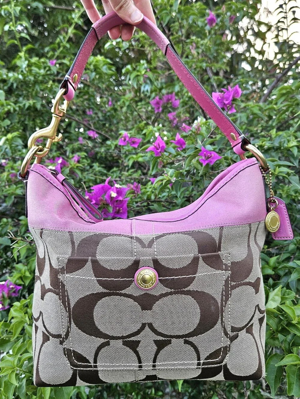 Coach authentic signature
